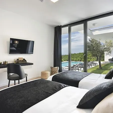 Unique Vista On Idyllic Location Villa Nova Vas (Brtonigla)